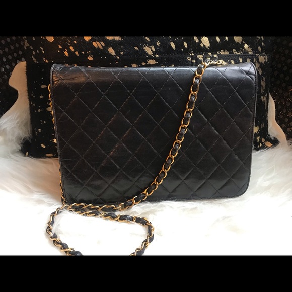 Authentic CHANEL Quilted Lambskin 10” bag - Picture 3 of 8